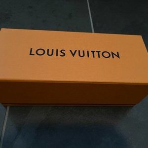 Like New Louis Vuitton Magnetic Box